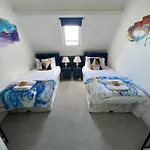 Blue Ocean Seaview Penthouse Perfectly * Saltburn-by-the-Sea