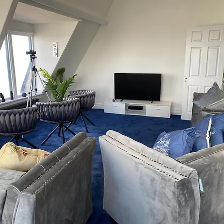Blue Ocean Seaview Penthouse Perfectly * Saltburn-by-the-Sea