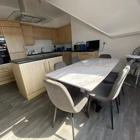 Blue Ocean Seaview Penthouse Perfectly * Saltburn-by-the-Sea